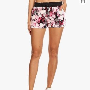 Floral athletic shorts pockets drawstring
